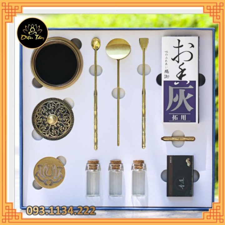 Bộ dụng cụ xông trầm hương 12 món hộp vuông
