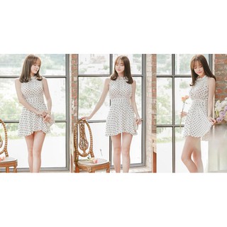 Đầm suông cổ yếm chấm bi thời trang