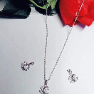 Dây chuyền bạc bé gái
