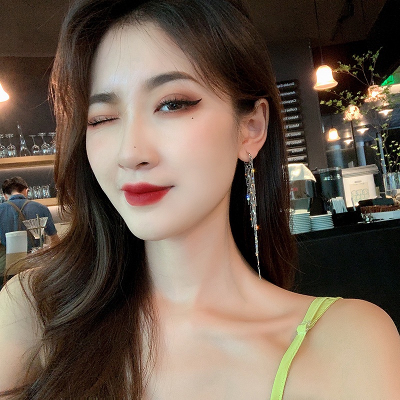 Bông Tai Dáng Dài Phối Tua Rua Thời Trang Hàn Quốc 2020 Chất Lượng Cao