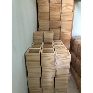 Hộp gỗ cắm hoa (Hộp gỗ trồng cây)