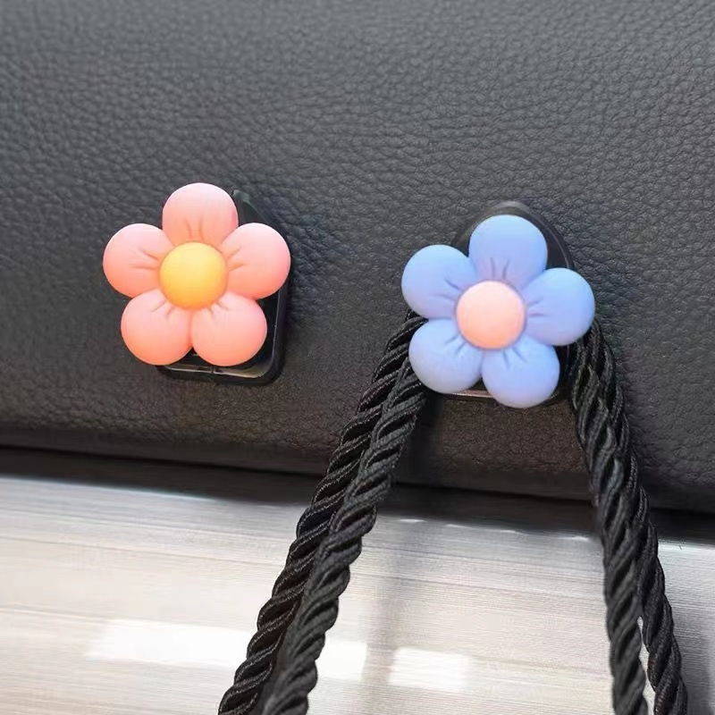 Creative cute cartoon design storage hanger hooks for car interior xAxz