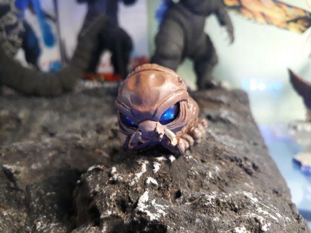 Mô hình đồ chơi khủng long Godzilla. Kaiju Sâu Mothra siêu kute.