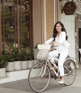 Guốc Sục bít mũi tim gót vuông