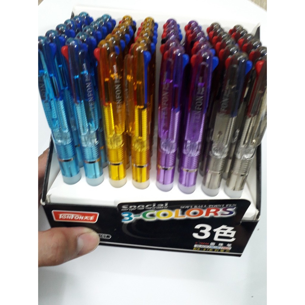 Bút Bi 3 Màu Sắc Nét 0.7mm Đẹp