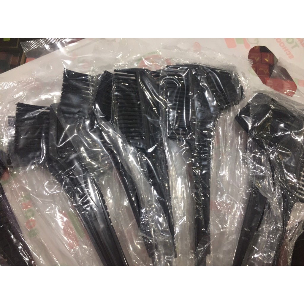 [3.5k] 50 cây lược nhuộm tóc 2 đầu (đầu cọ đen)