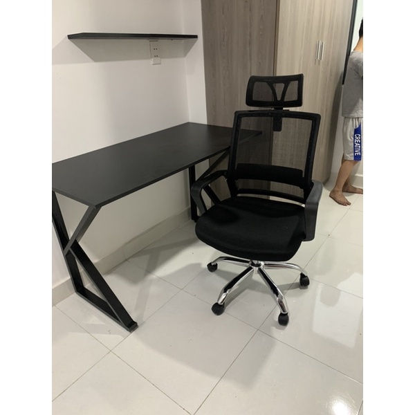 Combo Bàn làm việc gaming Z,K + ghế xoay tựa đầu 344d mới