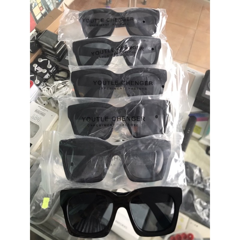 MẮT KÍNH CHỮ V CÁ TÍNH GIỚI TRẺ | BigBuy360 - bigbuy360.vn