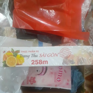 màng bọc thực phẩm PE Trang Thu Sài Gòn 258m size 30cm