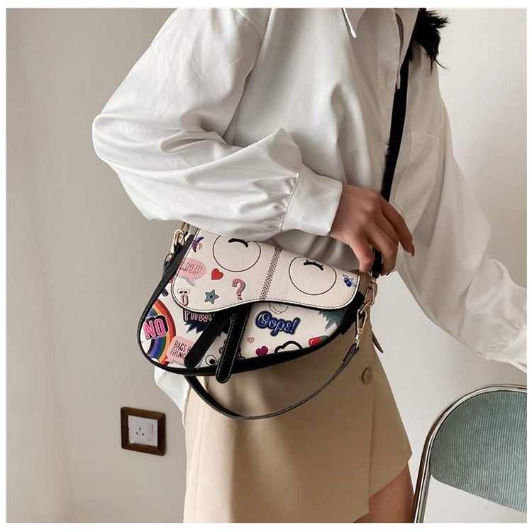 Túi xách đeo chéo nữ thời trang giá rẻ đẹp đi chơi phong cách hàn quốc dễ thương cute DC482