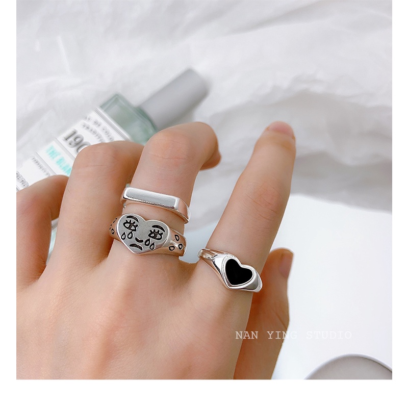 Nhẫn Hình Mặt Cười Màu Đen Phong Cách hip hop Cổ Điển Thời Trang Cho Nữ