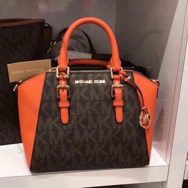 Túi Michael kors chính hãng used ít