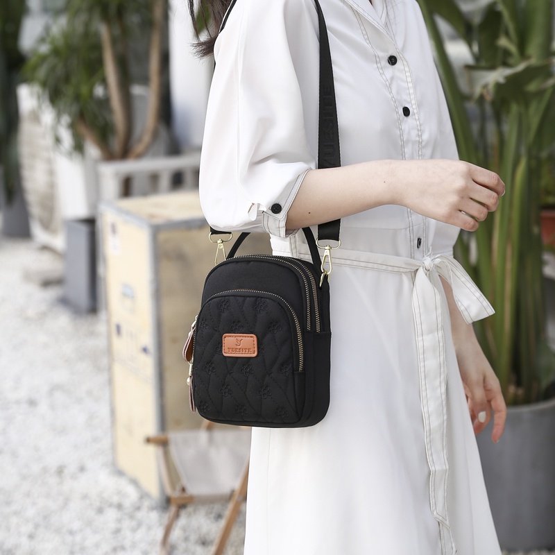 Túi Đeo Chéo Đựng Điện Thoại Họa Tiết Thêu Phong Cách Thời Trang Cho Nữ