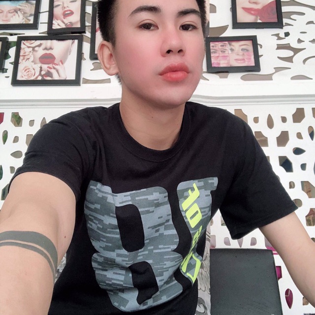 Áo thun mỹ