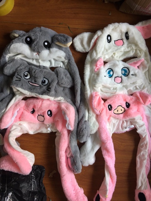 Mũ tai thỏ bóp là vểnh tai