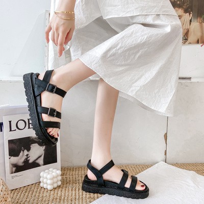 SANDAL ULZZANG HAI QUAI ÊM CHÂN, KHÔNG THẤM NƯỚC ĐEN TRẮNG ẢNH THẬT