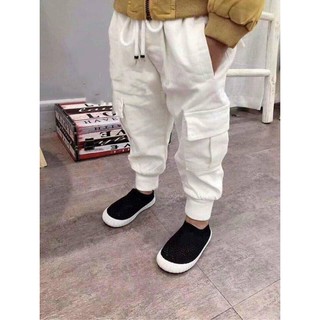quần jogger kaki