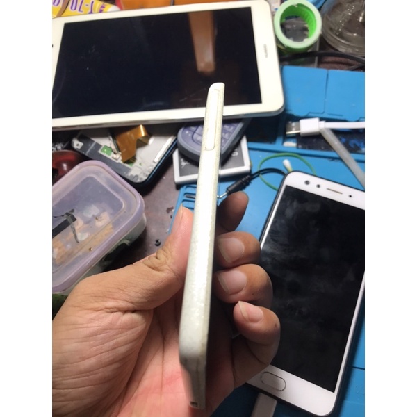 Xác điện thoại htc d630n