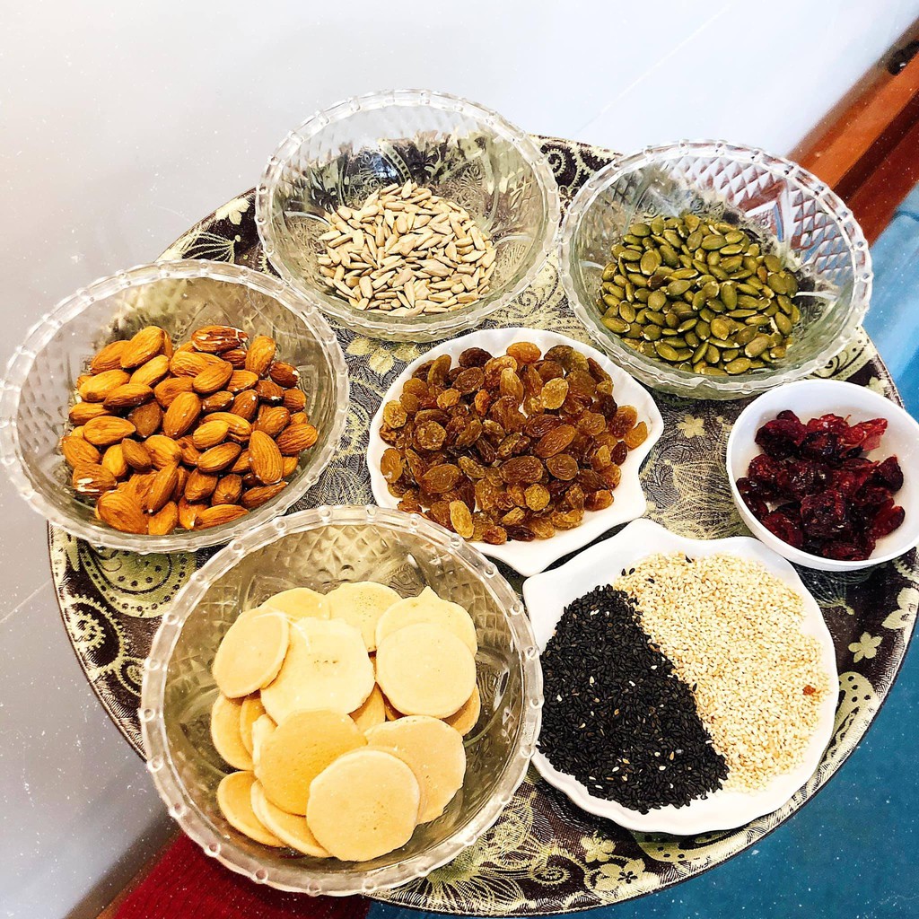 BÁNH NGŨ HẠT 300G