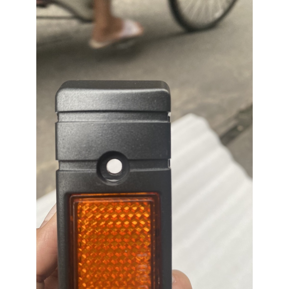 CẶP MẮT MÈO PHẢN QUANG XE DREAM- CITI DAELIM 100