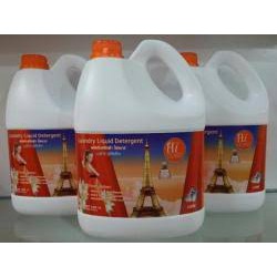 Nước giặt Hiclass can tím 3500ml