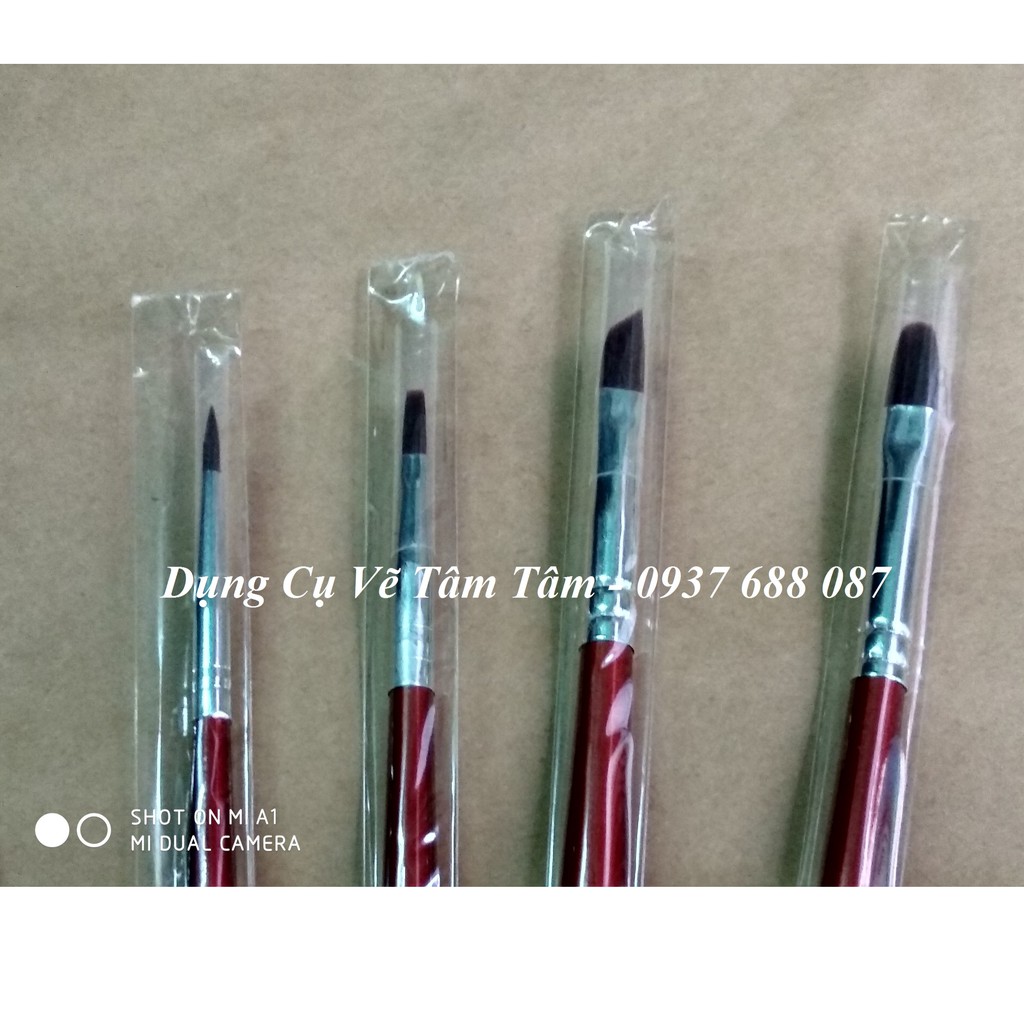 [ TÂM TÂM ]-Bộ cọ vẽ EVAL (4 cây thân đỏ 4 đầu cọ khác nhau)-