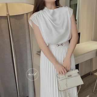 BÁN SỈ ÁO LỤA SÁT NÁCH KHUY VAI