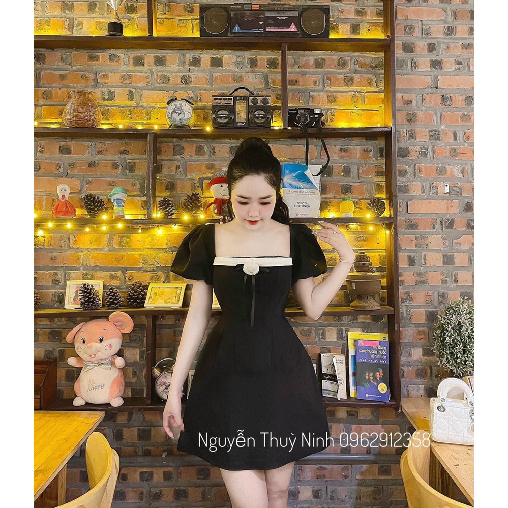 Váy đầm nữ dáng xòe tay phồng cổ vuông đính hoa trước ngực