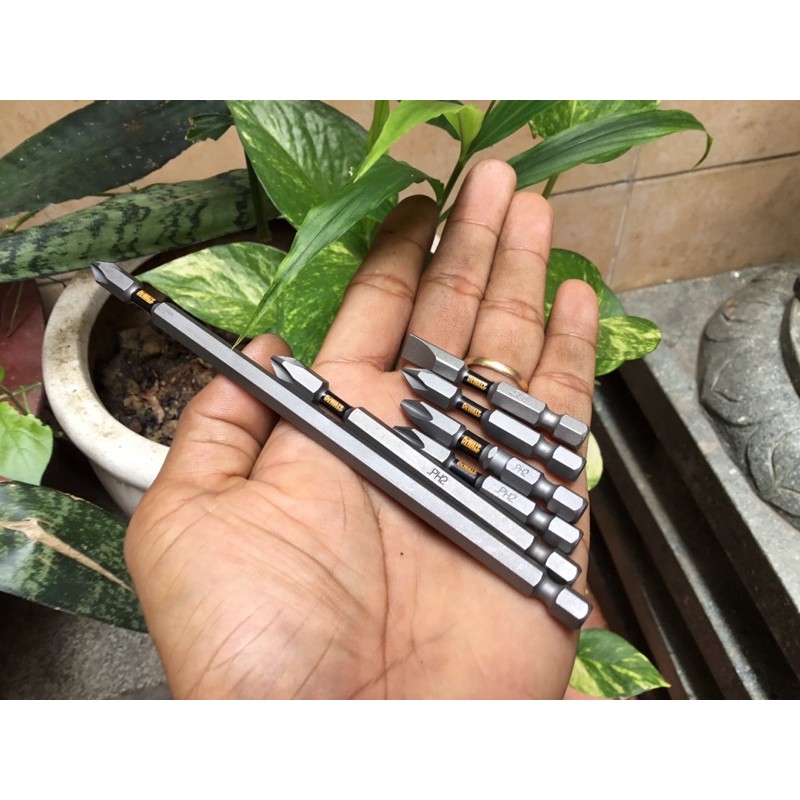 Bộ Mũi Bắn Vít DeWalt Tem Đen Chính Hãng Có Từ