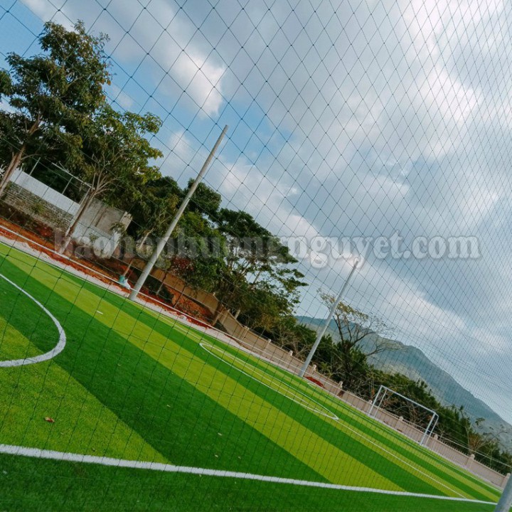 Lưới quây sân bóng, lưới chắn sân bóng đá 3x20m ( sợi cước to)