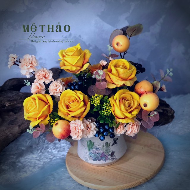Ảnh shop chụp) Bình Hoa Giả Tone Vàng Trang Trí Nhà Cửa, Decor Phòng Khách Chất Liệu Lụa Cao Cấp Mê Thảo Flower
