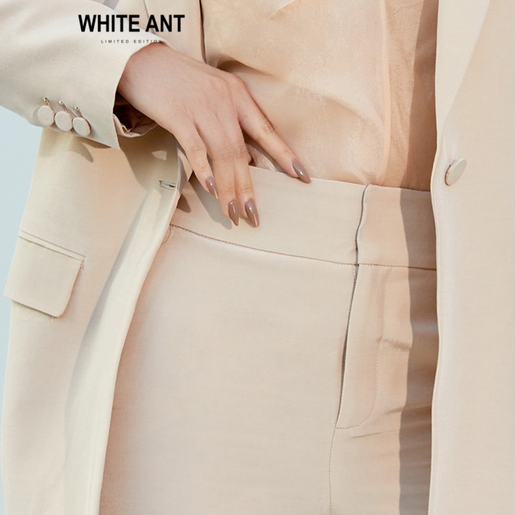 Quần Lửng Nữ WHITE ANT ERICA SHORT TROUSERS Thiết Kế Dáng Ôm Trẻ Trung Và Năng Động 251000016A