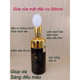 Sữa rửa mặt tạo bọt Magic skin.