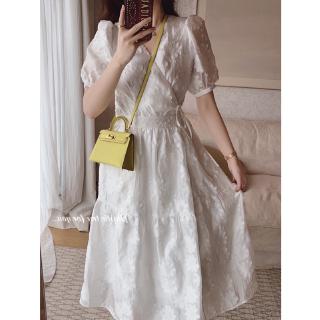 Đầm Không Tay Họa Tiết Hoa Xinh Xắn Thời Trang Dành Cho Nữ