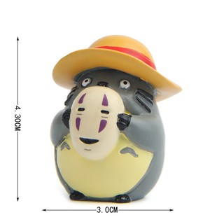 Mô hình Totoro đội mũ lá cầm mặt nạ Vô Diện cho các bạn làm móc khóa, trang trí tiểu cảnh, DIY