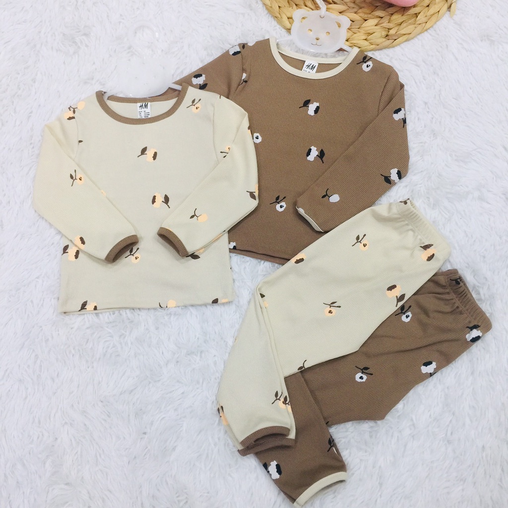 Bộ quần áo chất len tăm dài tay thu đông HM cho bé trai bé gái sale size 18M-6Y HM01 Lamiha