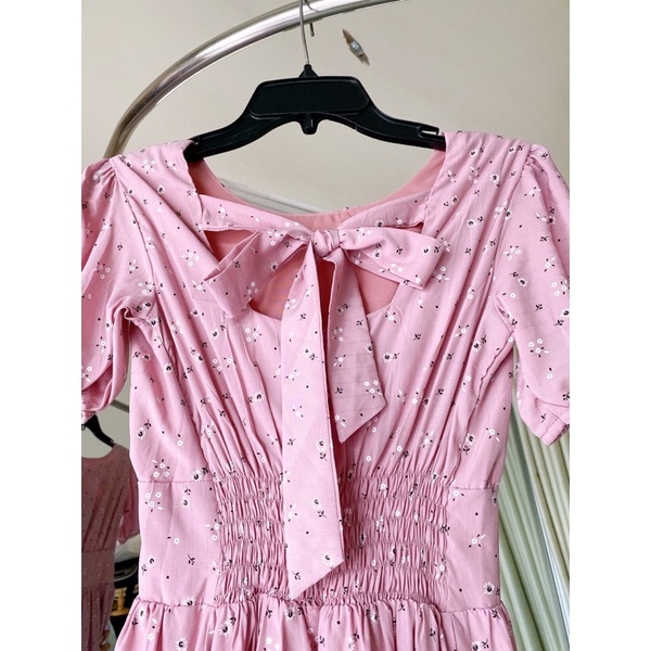 Váy đôi mẹ và bé gái - áo đôi mẹ và bé gái - đầm đôi mẹ bé - váy hoa mẹ và bé - váy hoa nhí mẹ bé