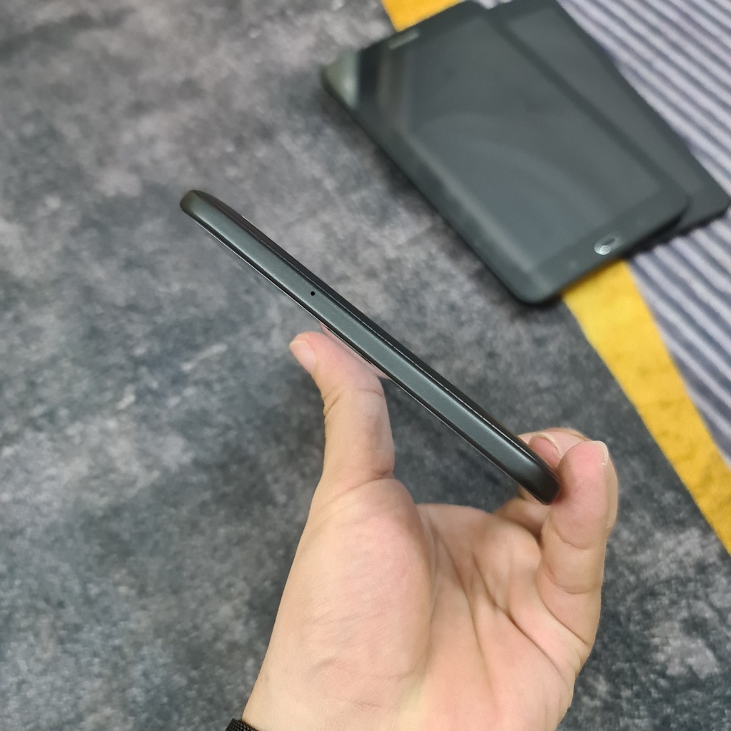 Máy tính bảng Samsung Galaxy Tab E 8.0 2016 Wifi/LTE T375
