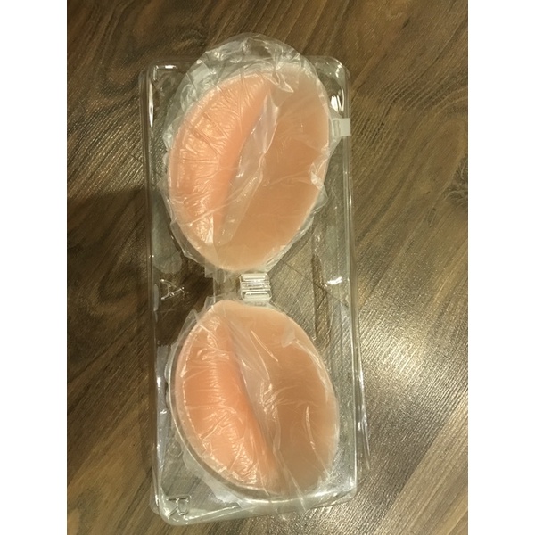 Pass áo ngực silicon