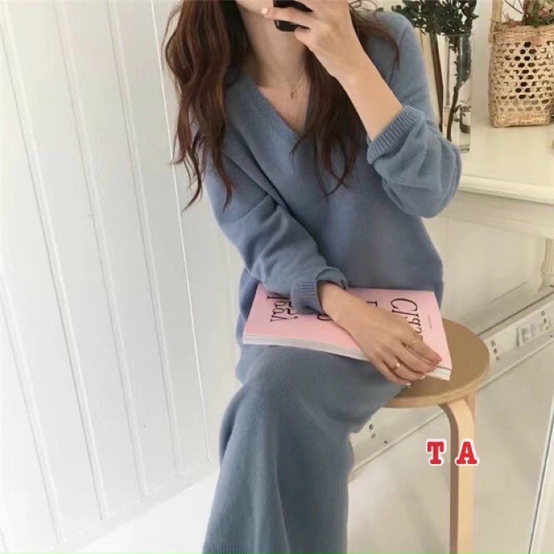 Váy len thổ cổ tim dài tay