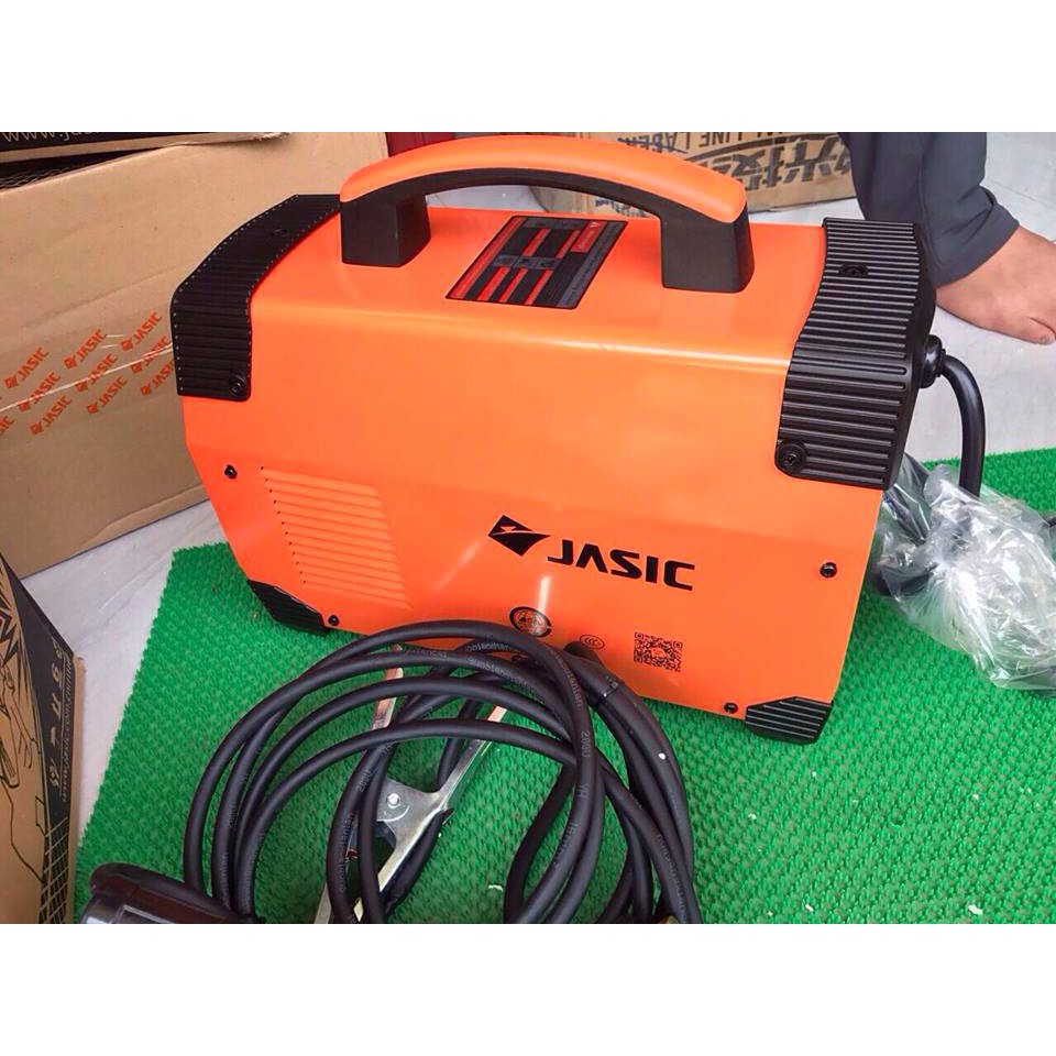 Máy hàn que điện tử Jasic ARC-250