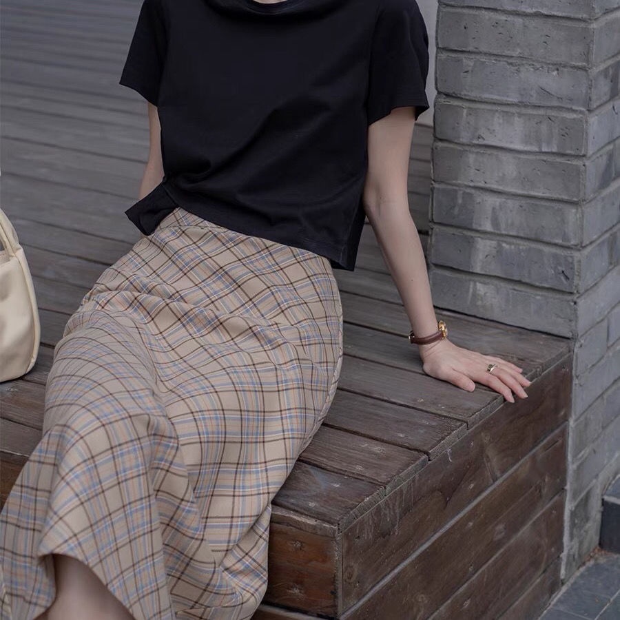 Áo Thun Tay Ngắn Cổ Tròn Dáng Rộng Cài Nút Màu Trơn Thời Trang Mùa Hè Hàng Mới Phong Cách Hàn Quốc Dành Cho Bạn Nữ 2022