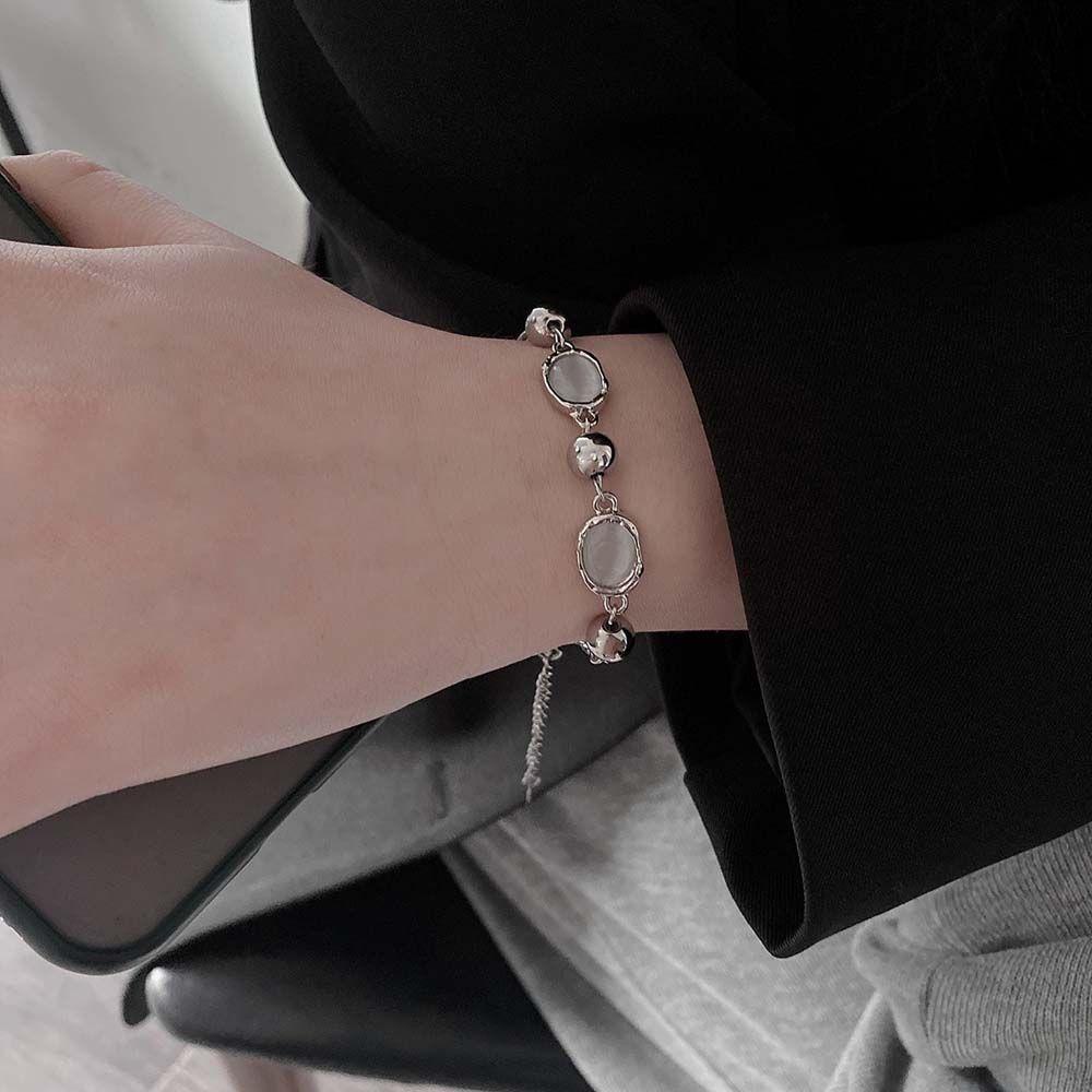 Vòng Cổ Choker Màu Trắng Thanh Lịch Hợp Thời Trang Cho Nữ