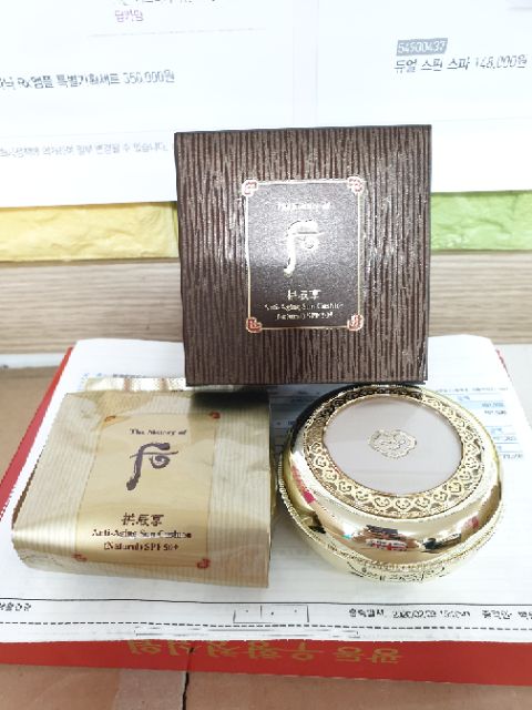 PHẤN NƯỚC WHOO LUXURY GOLDEN CUSHION GLOW SPF 50/+++