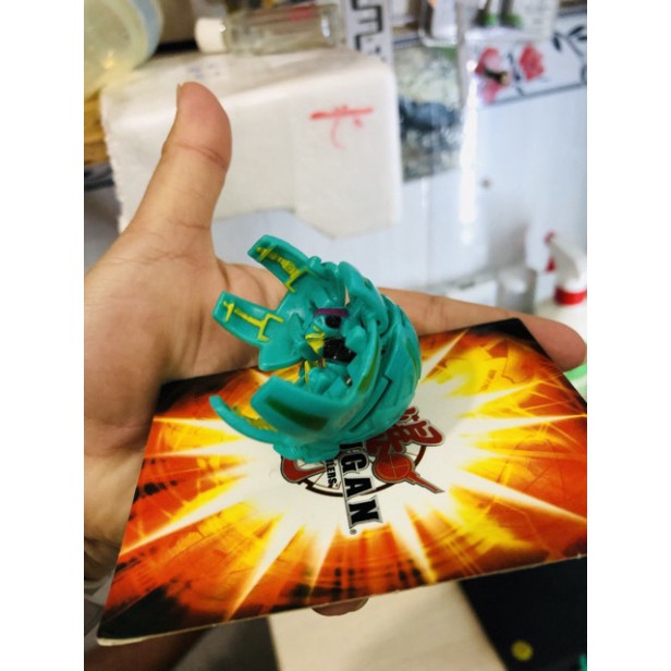Đồ chơi robo bóng tròn Bakugan