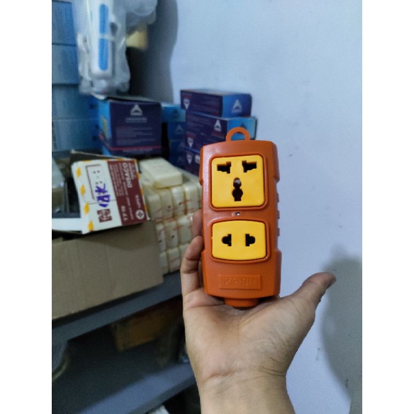 Ổ cắm chịu tải 6000w 3 lỗ chống cháy hinoki