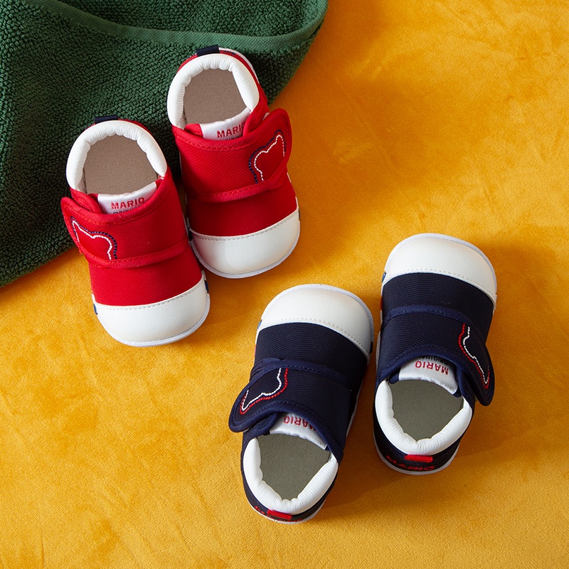 【giảm giá lớn】2022 mới cheerful mario Sandal Tập khóa dán Đi Cho Bé Chống Trơn Thoáng Khí Đế Mềm