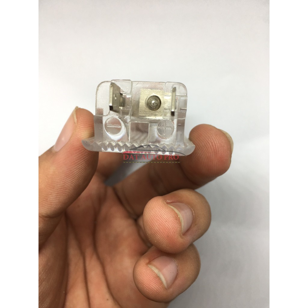 Đèn gắn cốp sau,biển số ô tô