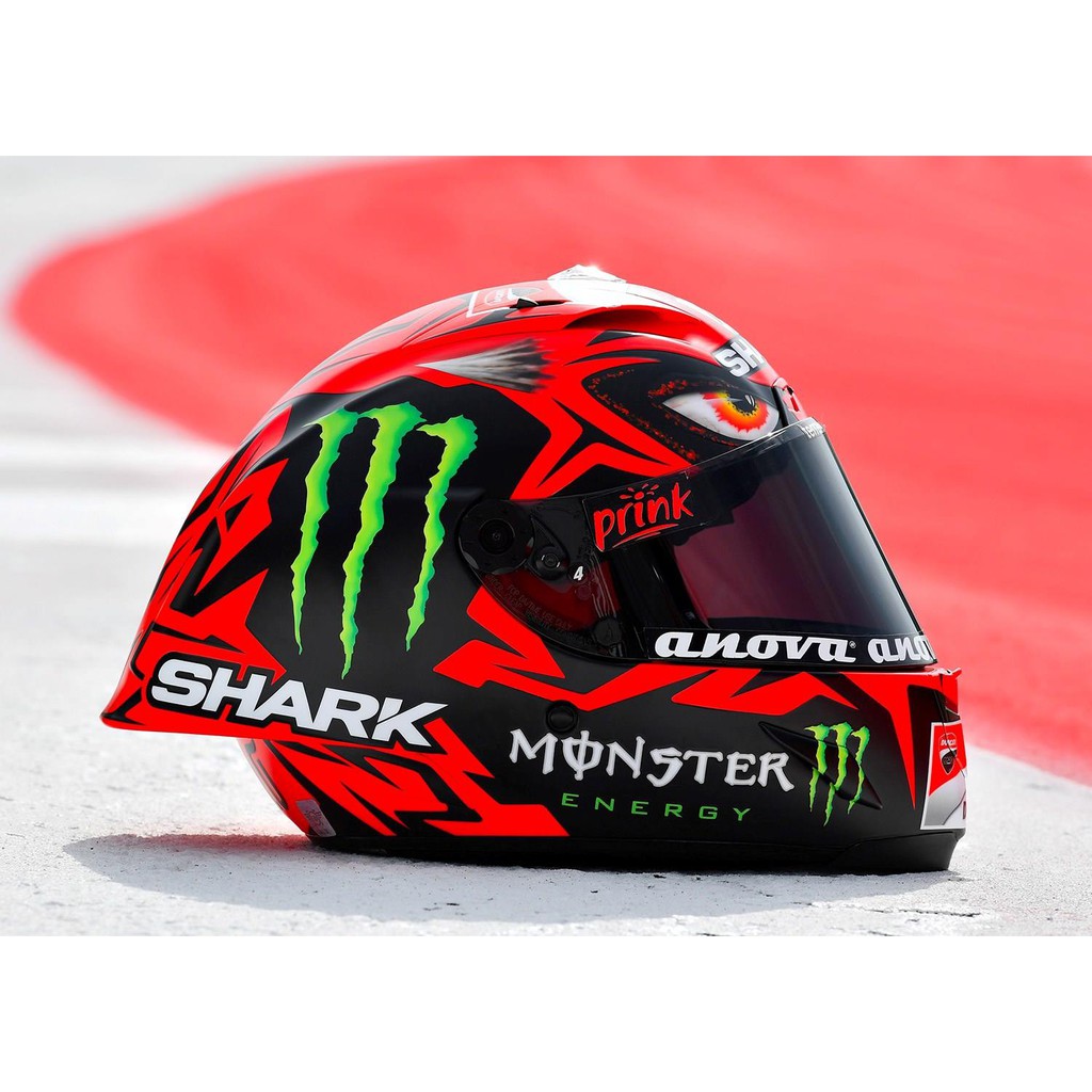 ĐUÔI GIÓ SHARK