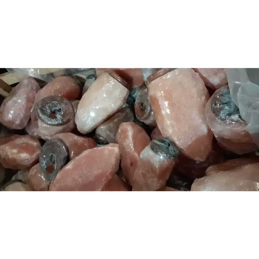 Đèn đá muối Himalaya 2-3kg phong thuỷ, tài lộc